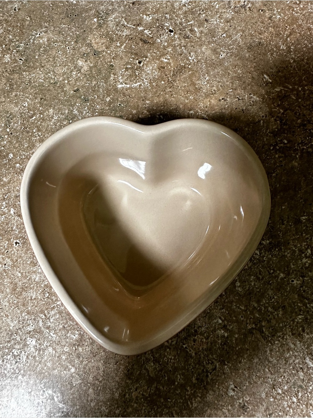 Le Creuset heart Shaped Ceramic ramekin